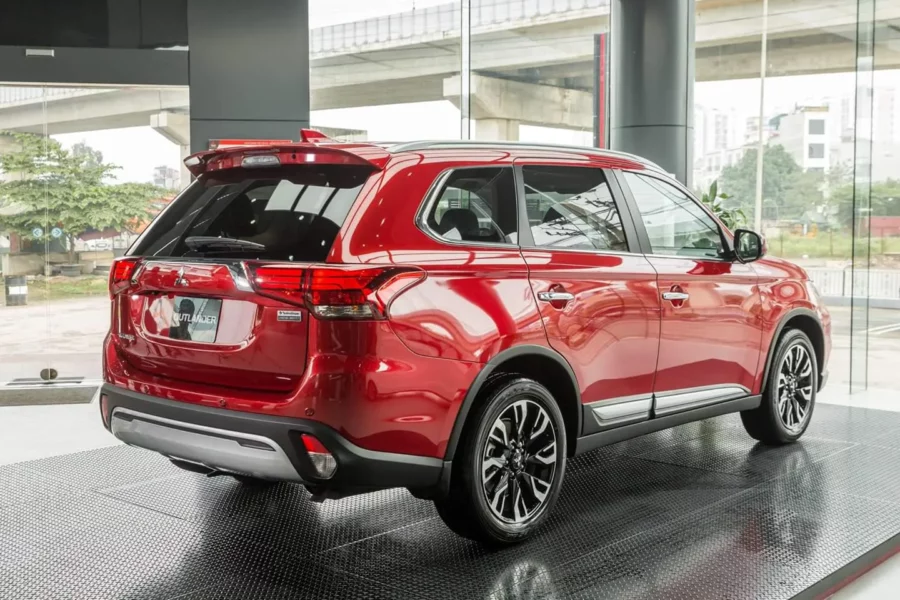 Thiết kế ngoại thất Mitsubishi Outlander